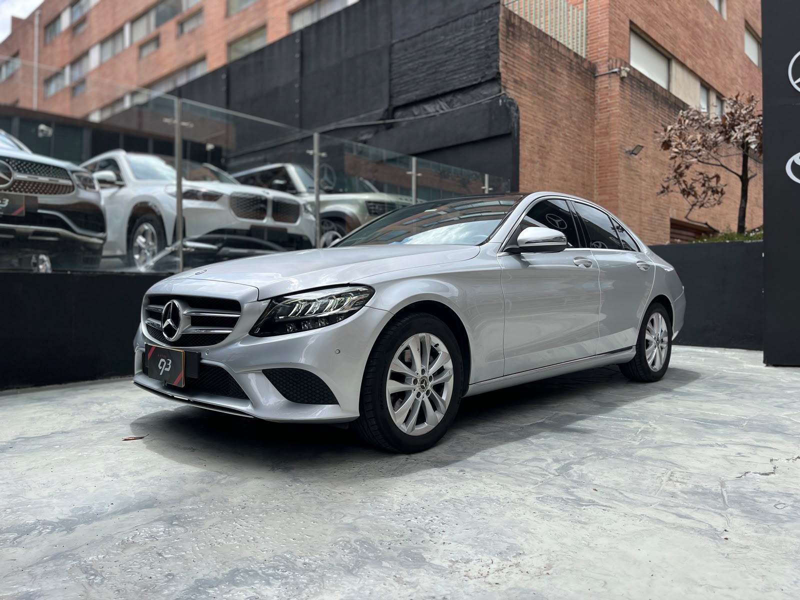 MERCEDES-BENZ C200 2021