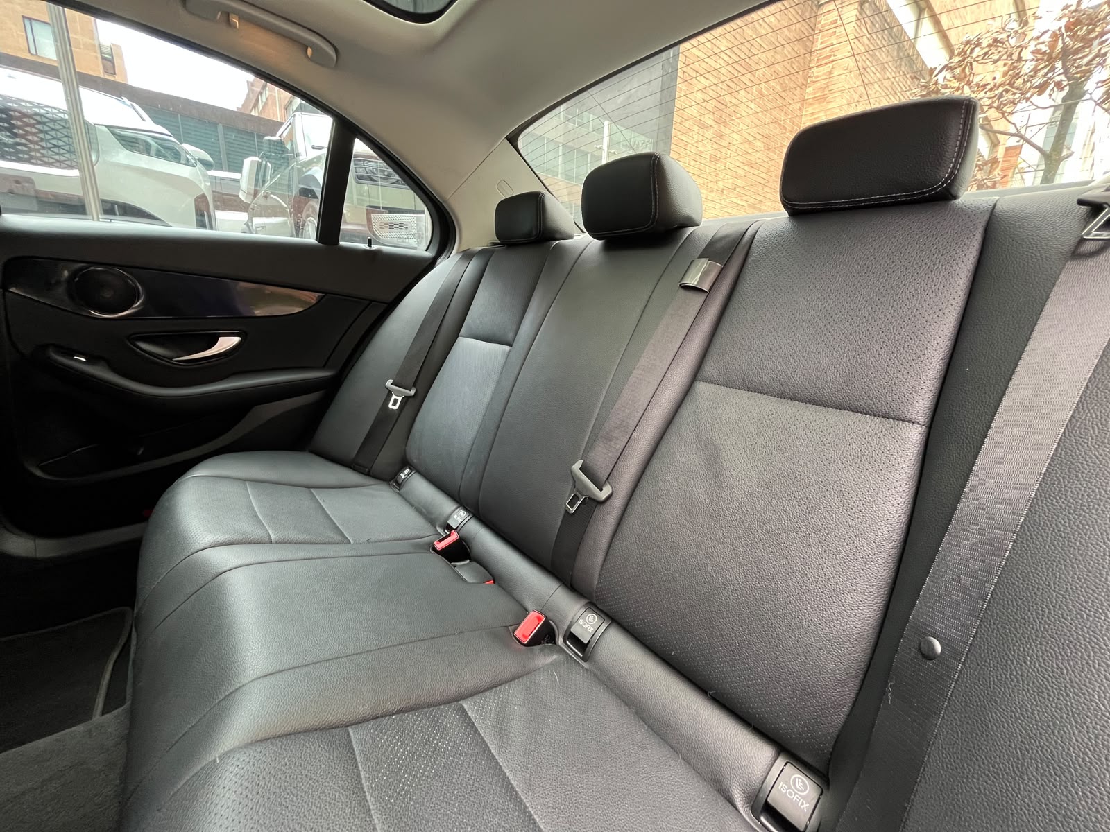 MERCEDES-BENZ C200 2021