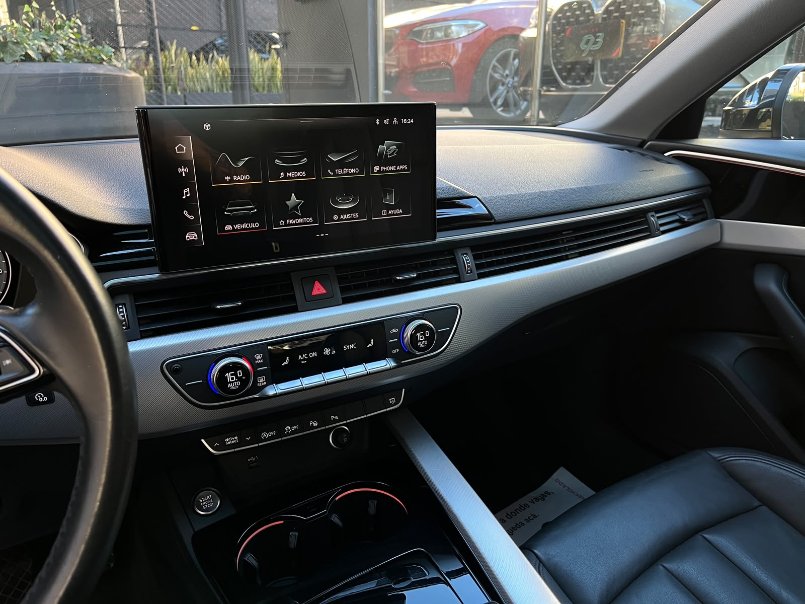 AUDI A4 2022