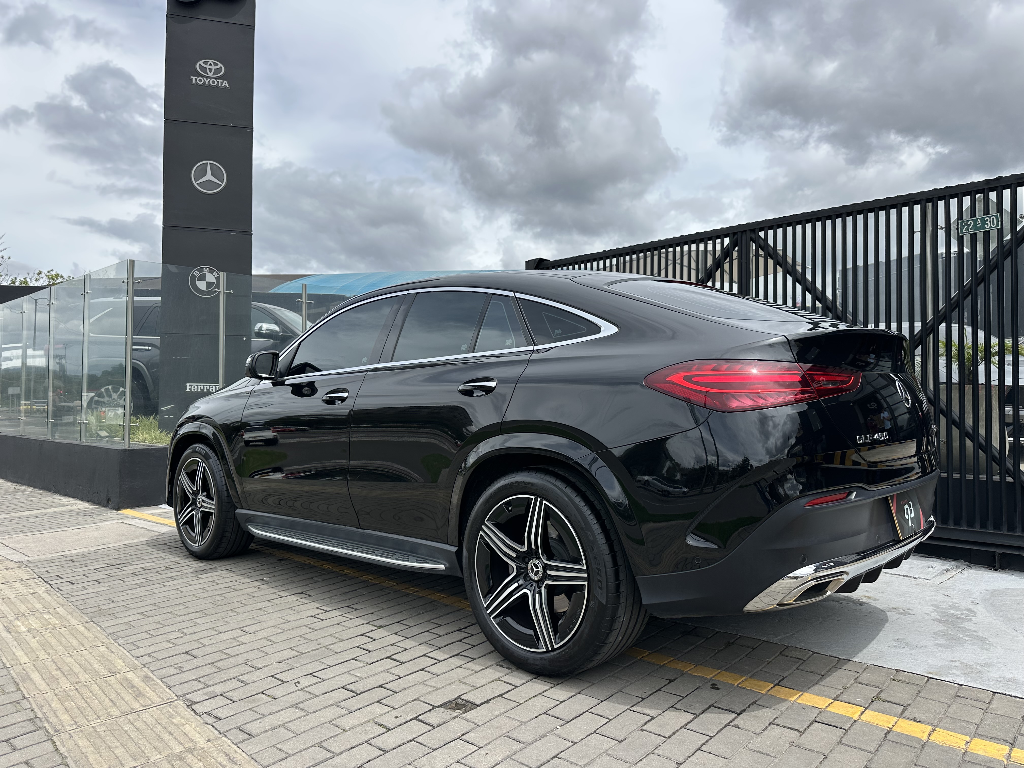 MERCEDES-BENZ GLE450 4MATIC COUPÉ 2026