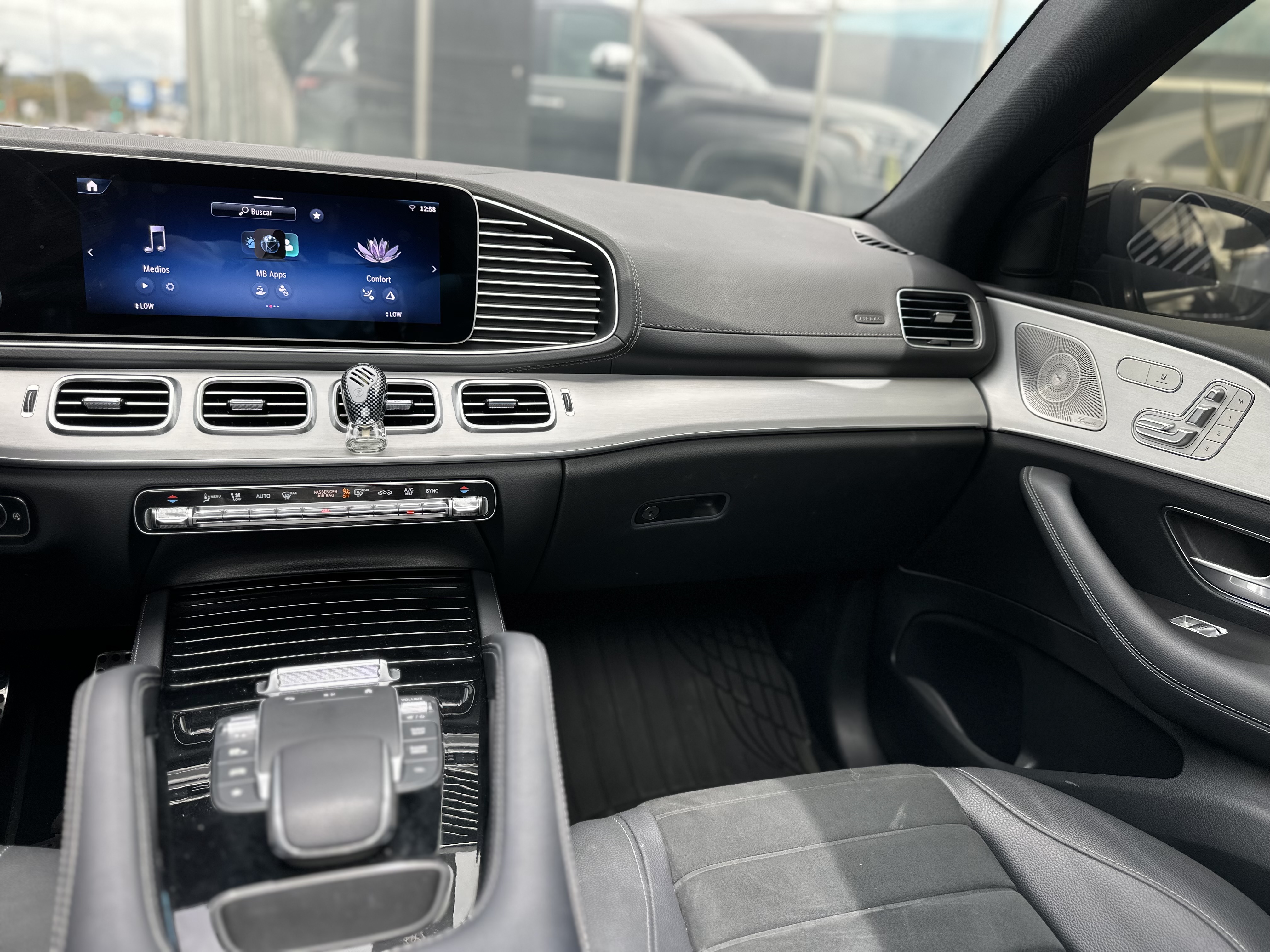 MERCEDES-BENZ GLE450 4MATIC COUPÉ 2026
