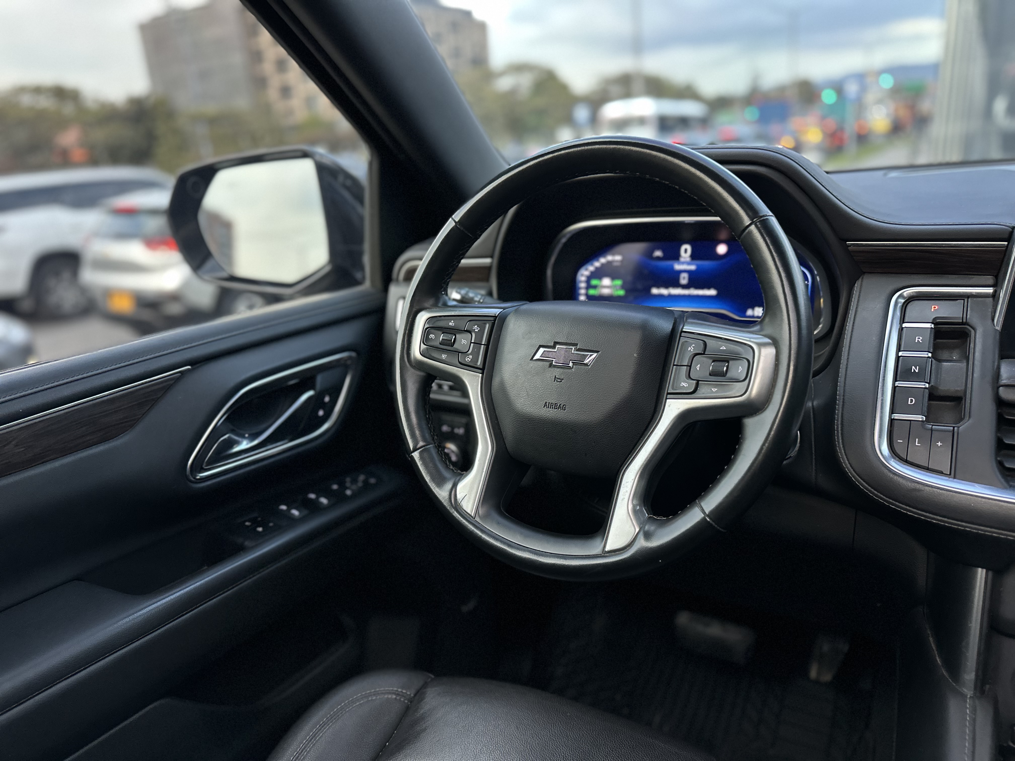 CHEVROLET TAHOE Z71 2023