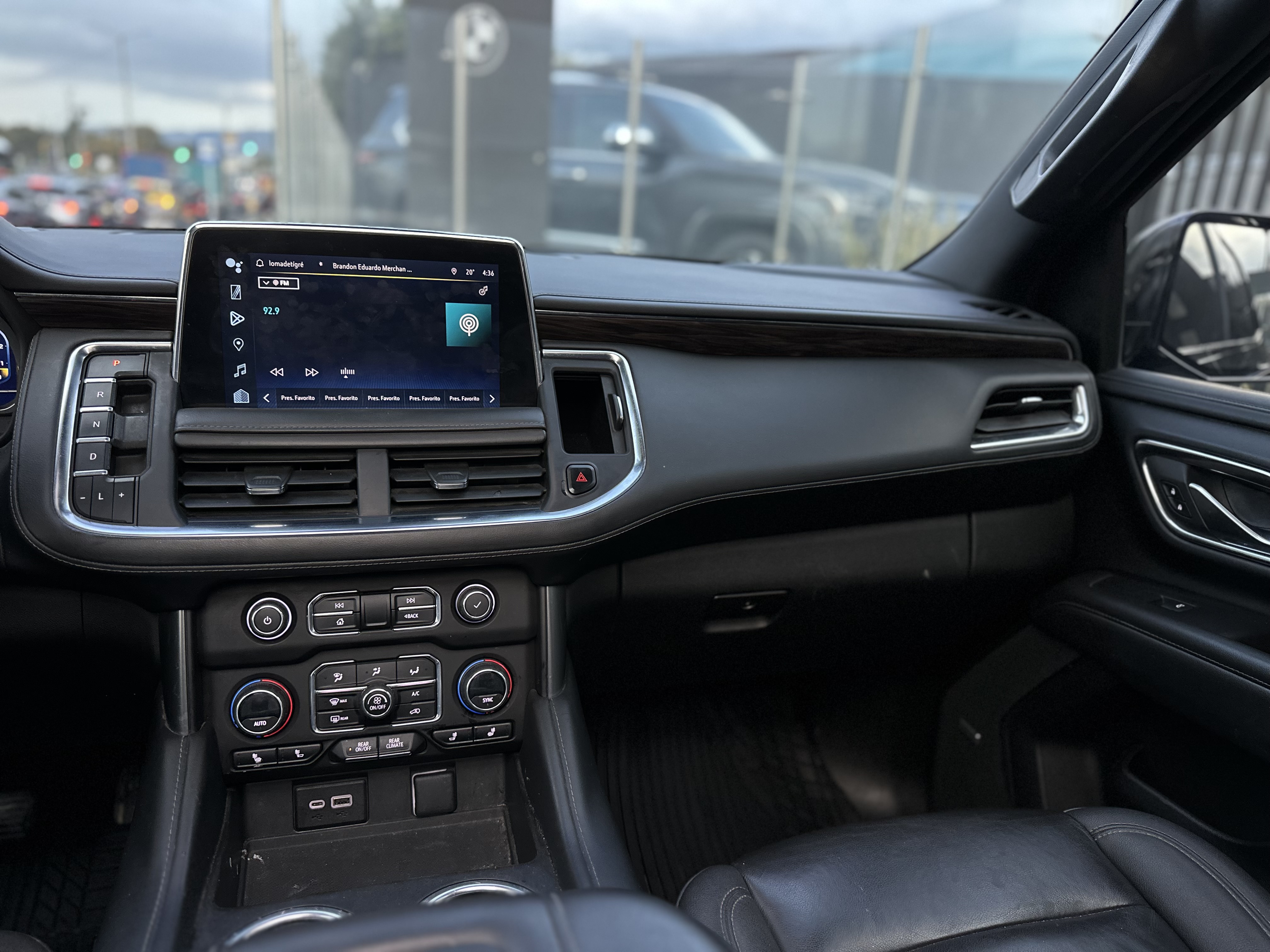 CHEVROLET TAHOE Z71 2023