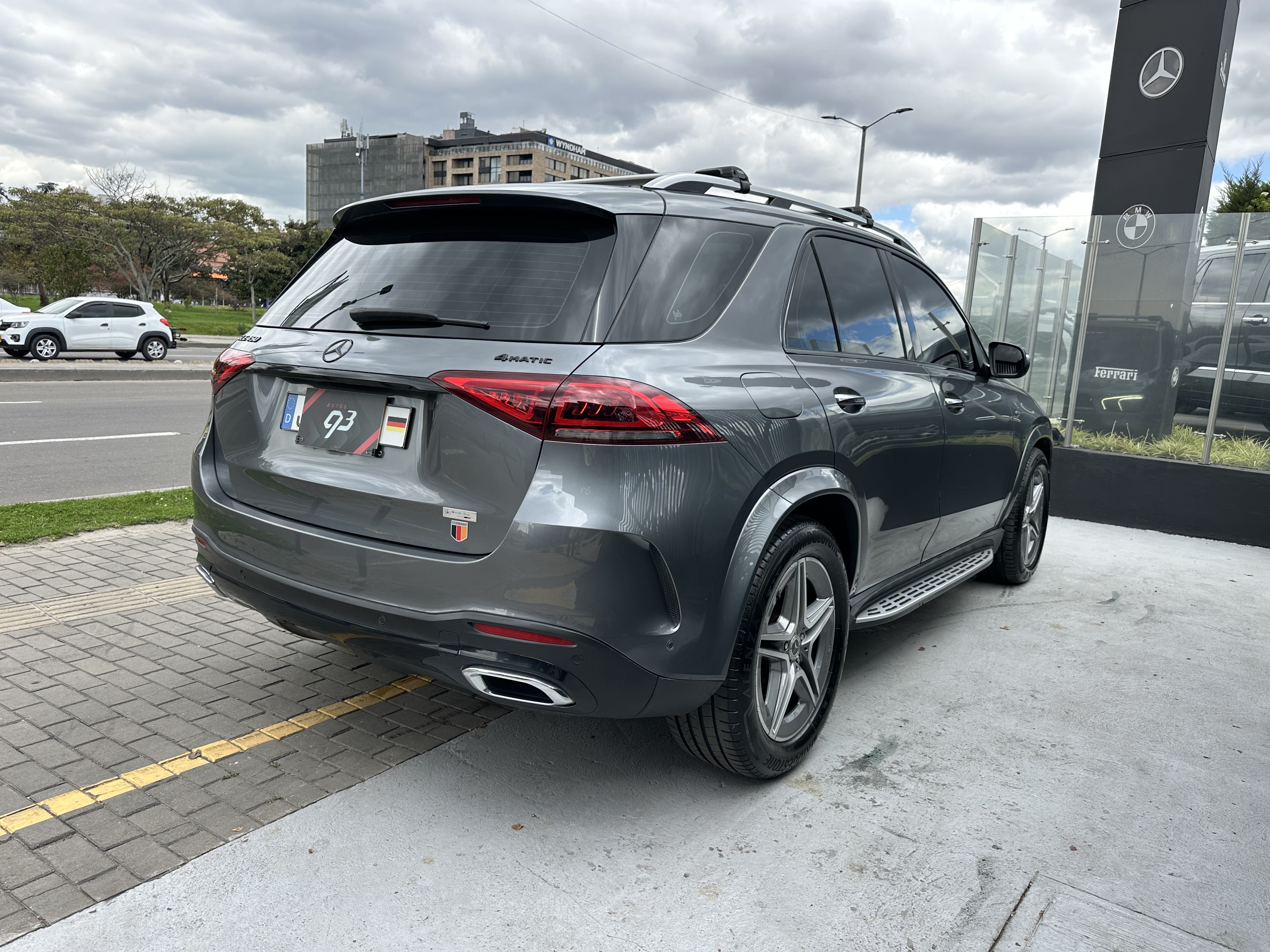 MERCEDES-BENZ GLE450 4MATIC 2020