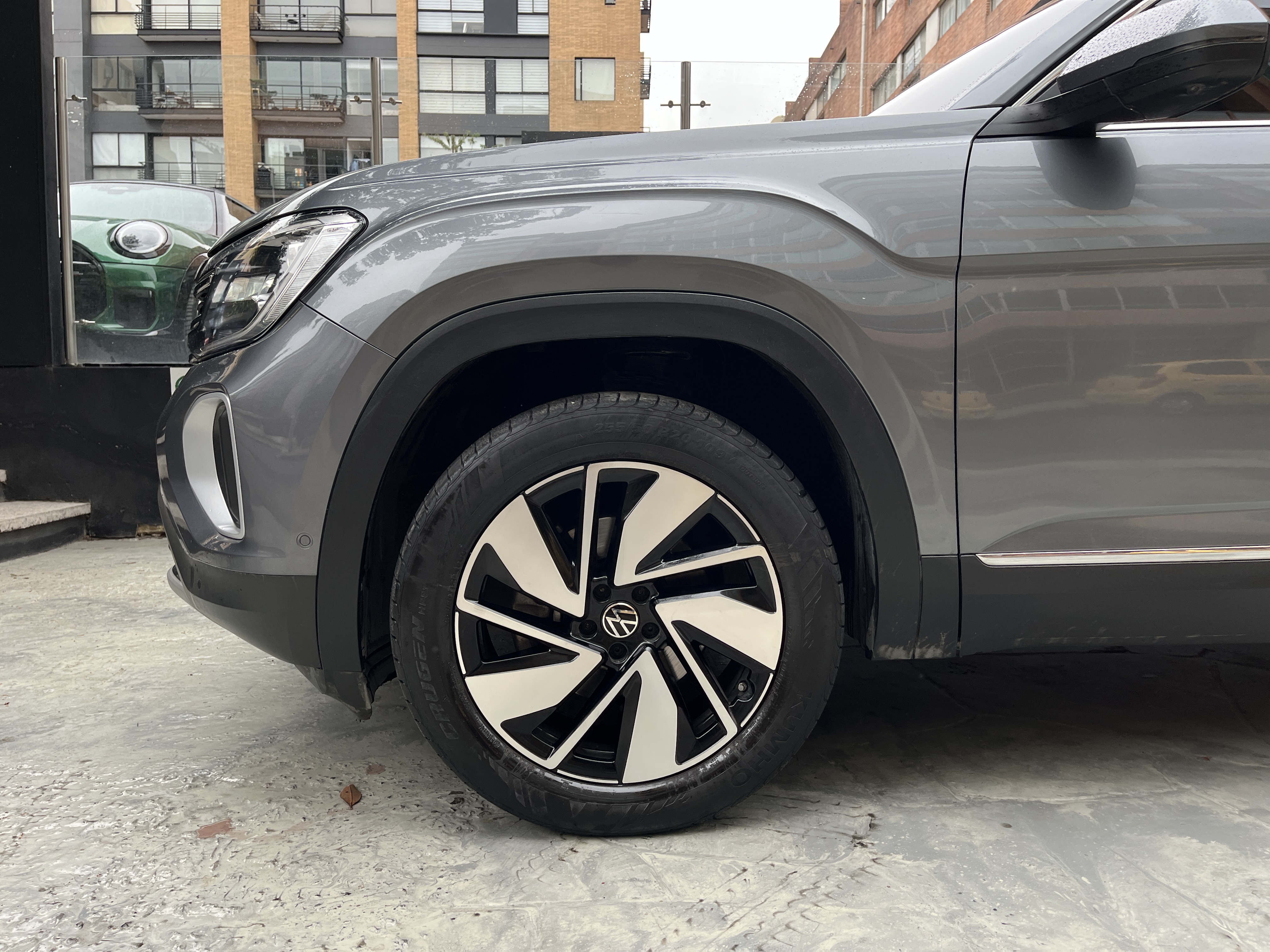 VOLKSWAGEN TERAMONT PA 2024