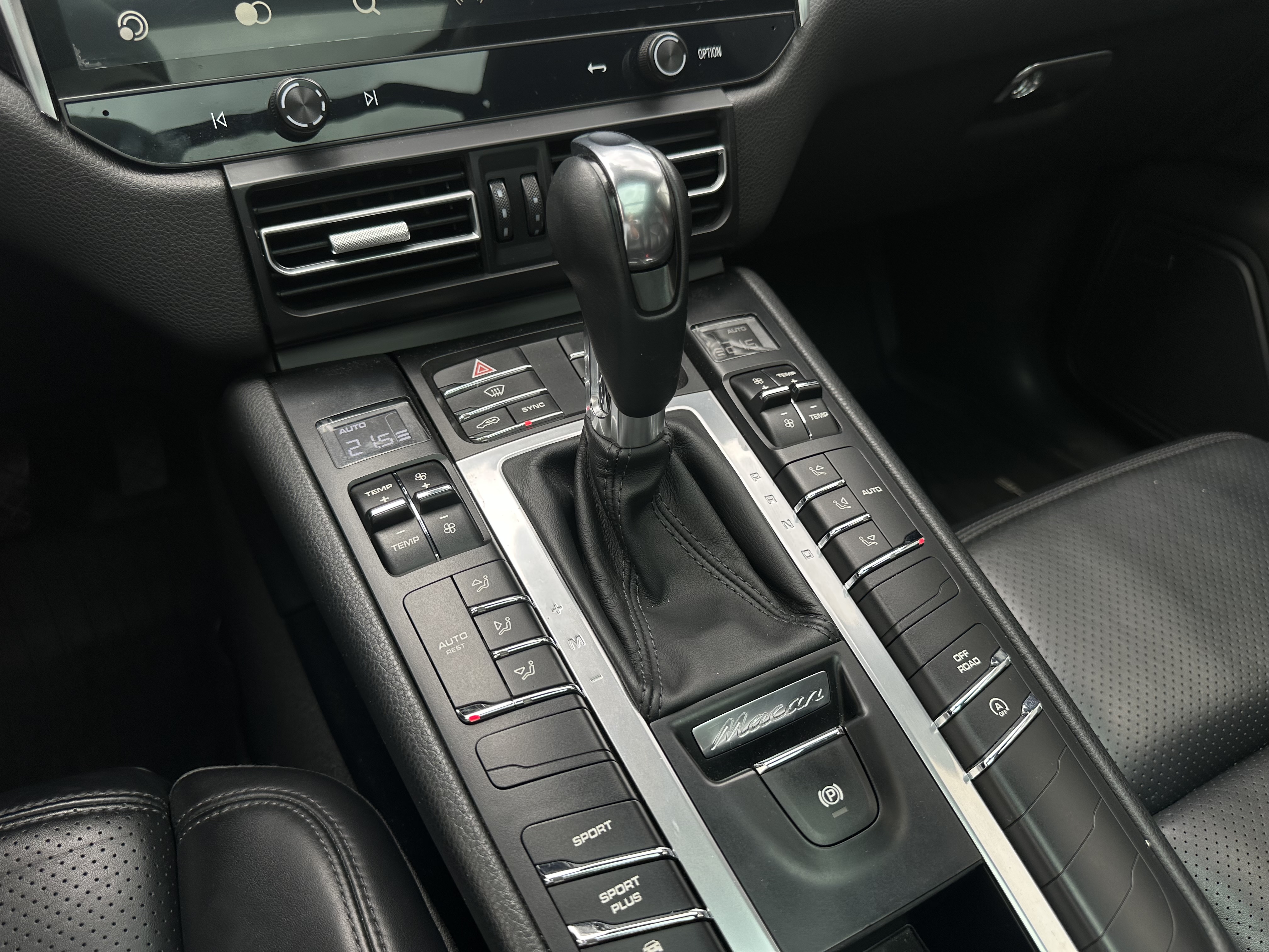 PORSCHE MACAN S 2015