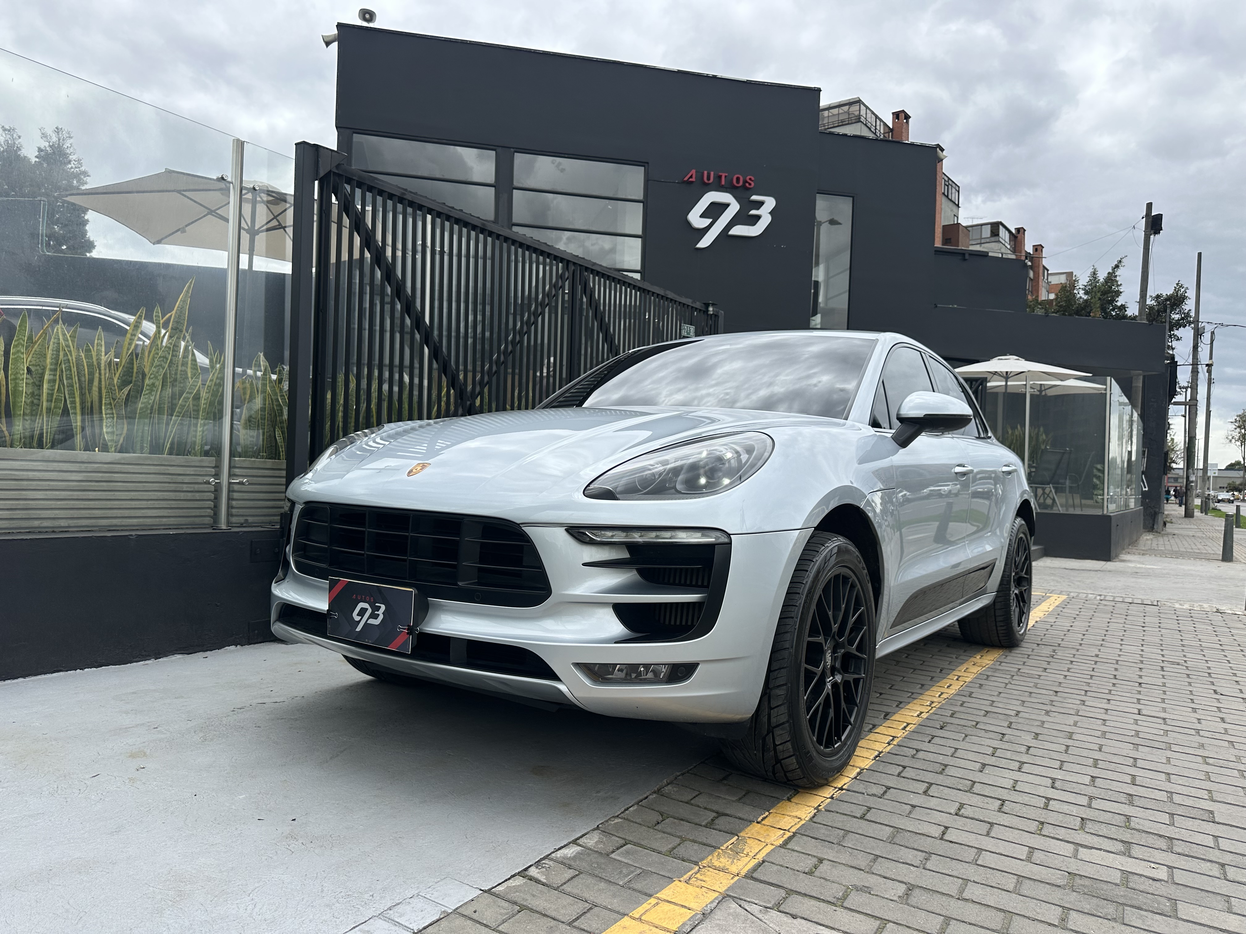 PORSCHE MACAN S 2015