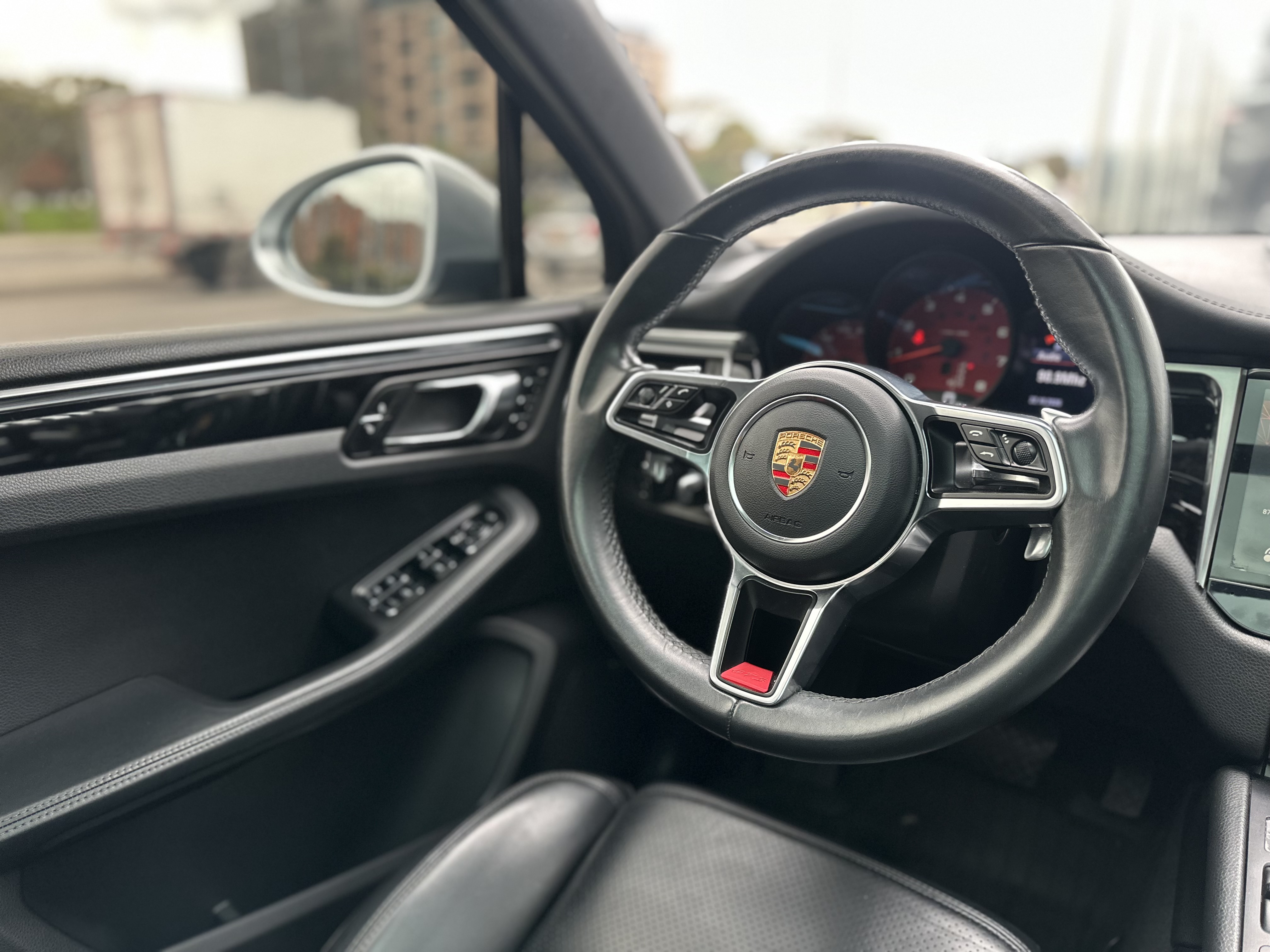 PORSCHE MACAN S 2015