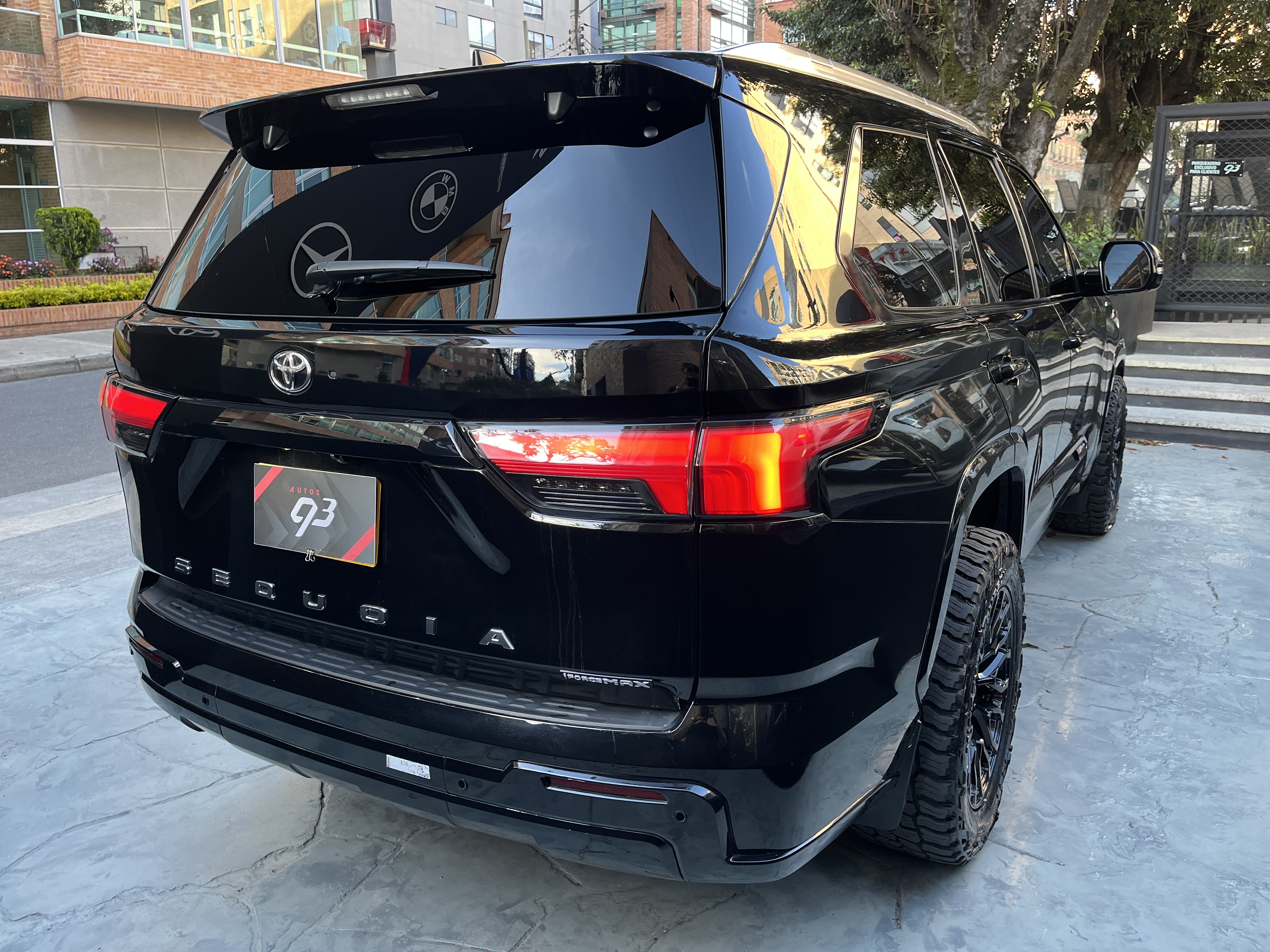 TOYOTA SEQUOIA 1794 4WD 2025