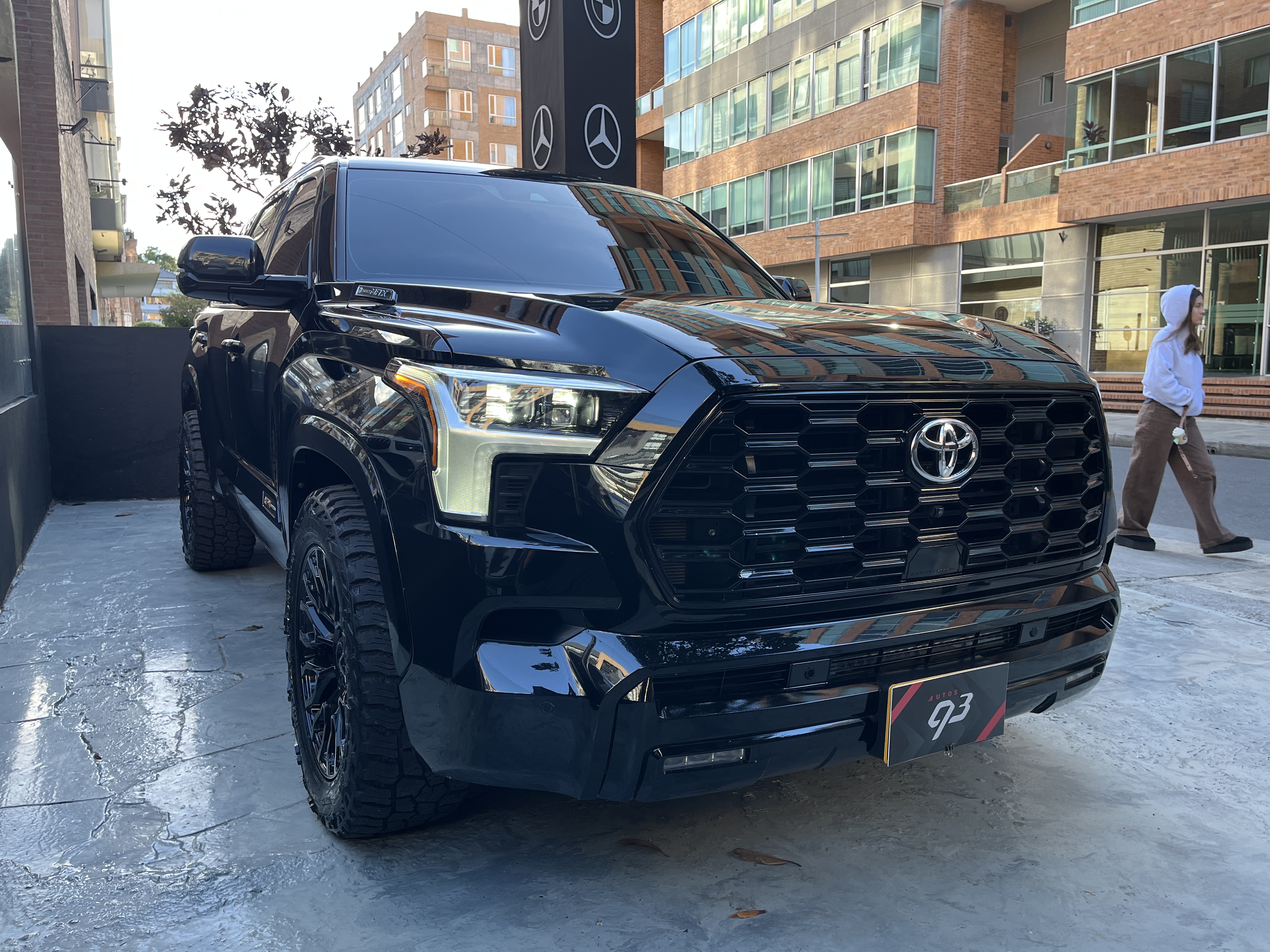 TOYOTA SEQUOIA 1794 4WD 2025