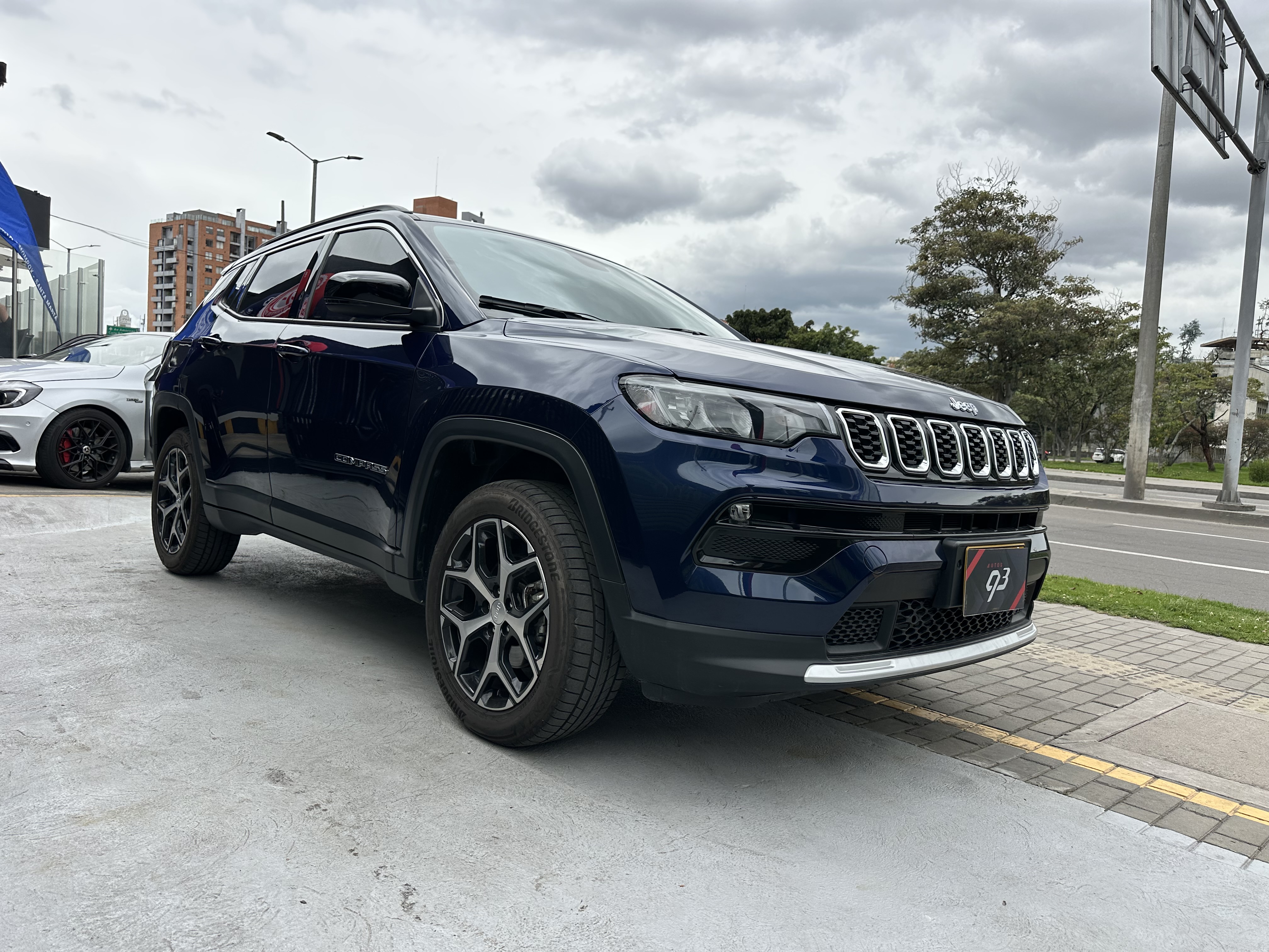 JEEP COMPASS LONGITUDE 2025