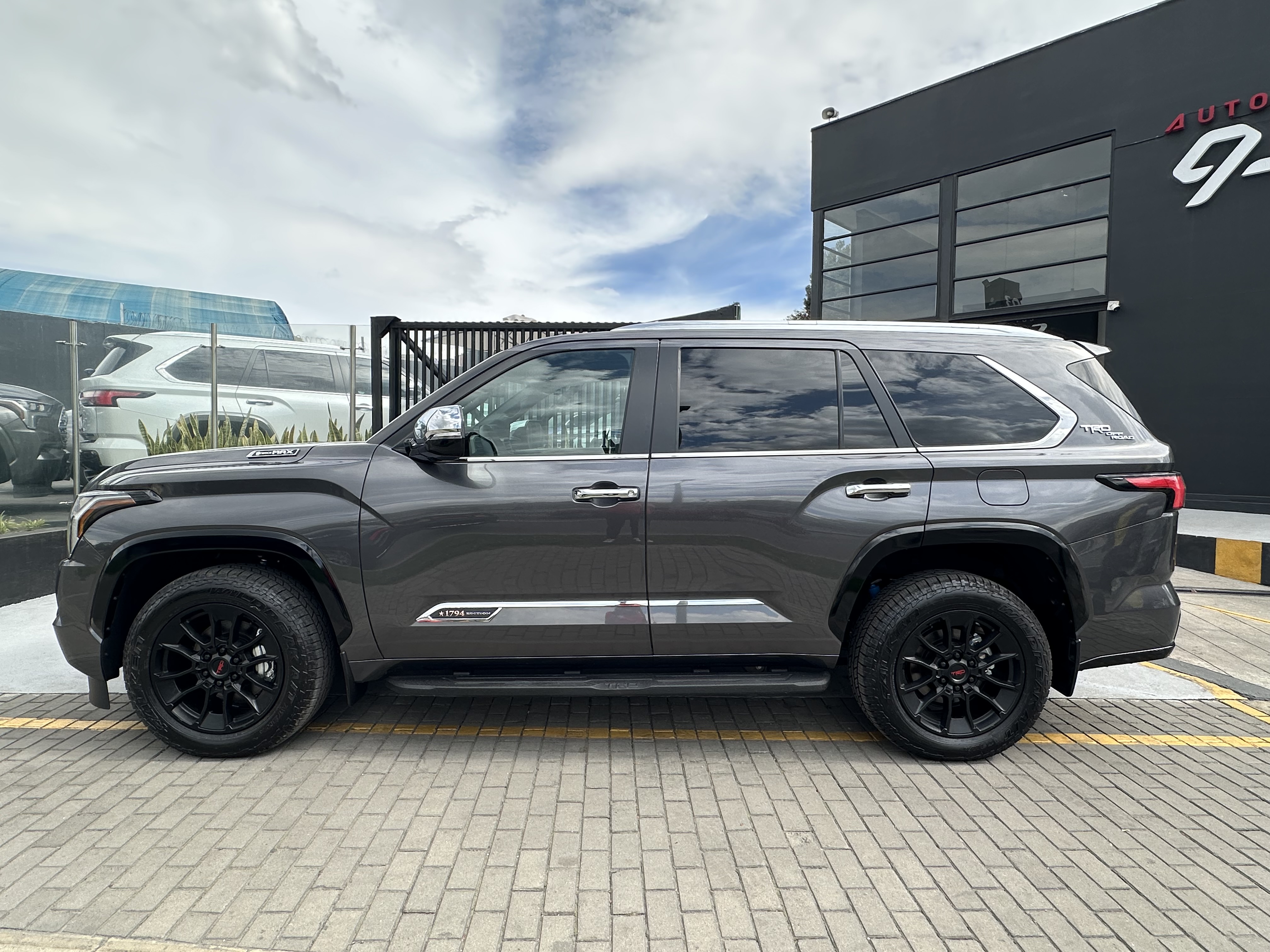 TOYOTA SEQUOIA 1794 TRD PRO 2026