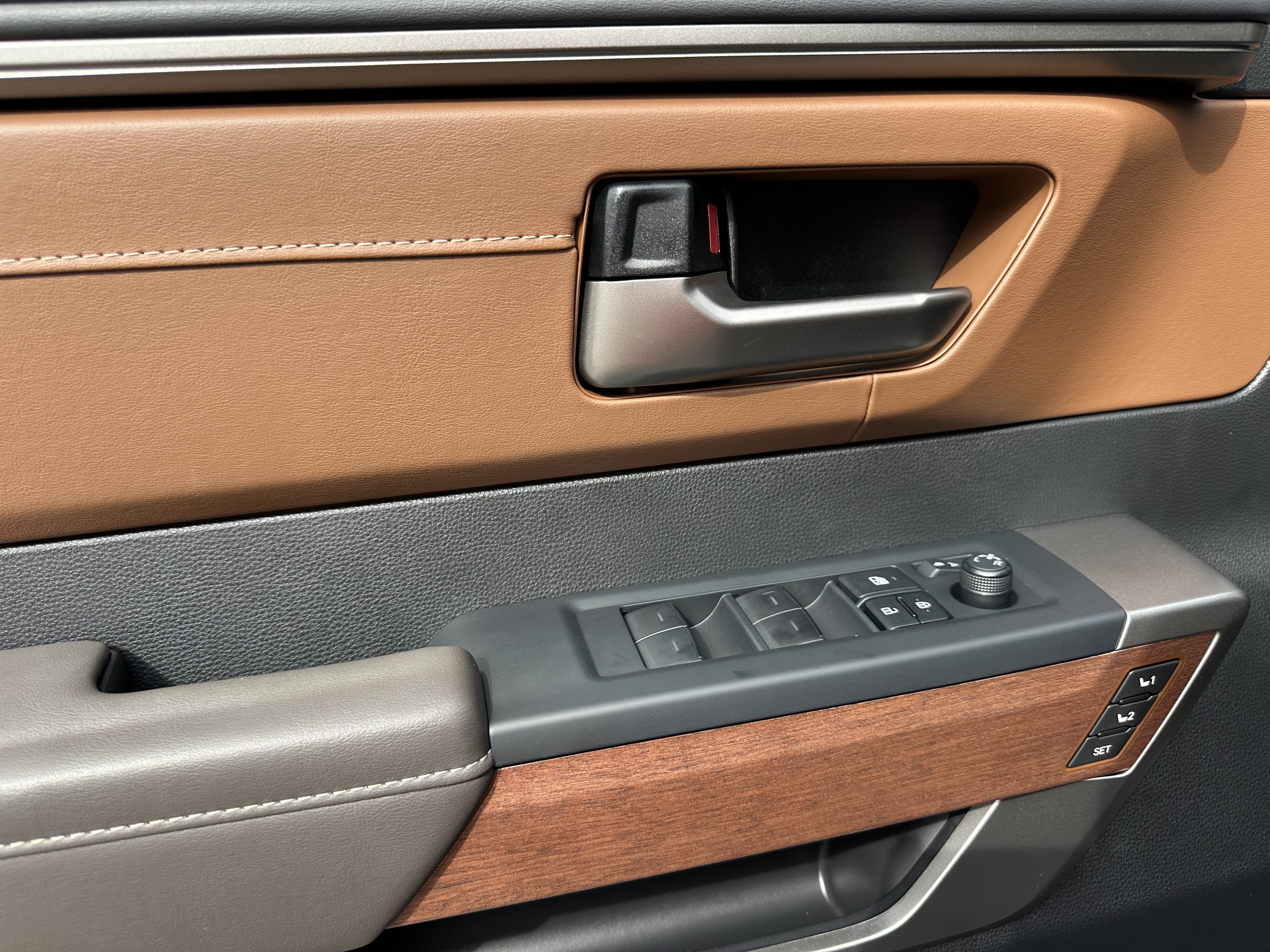 TOYOTA SEQUOIA 1794 TRD PRO 2026
