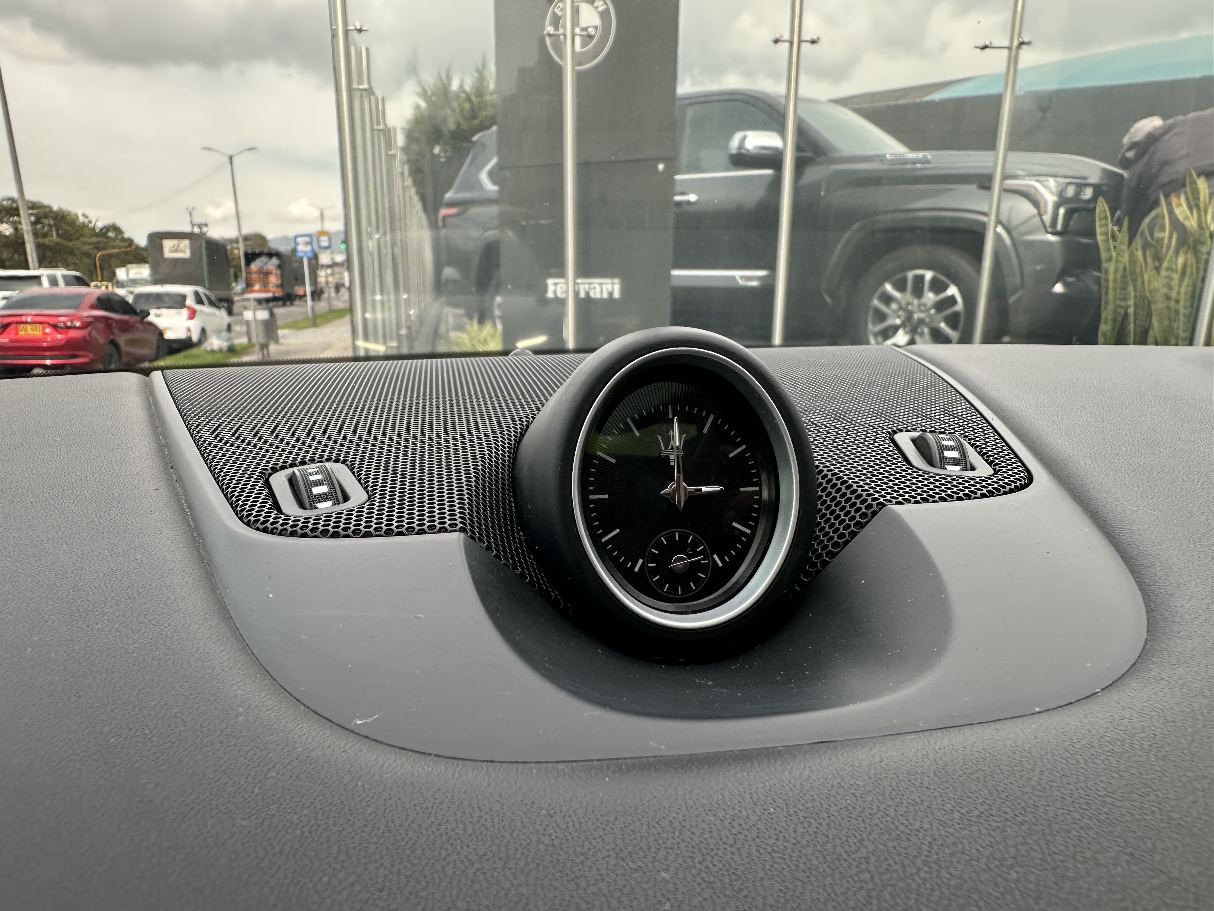 MASERATI LEVANTE S 2017