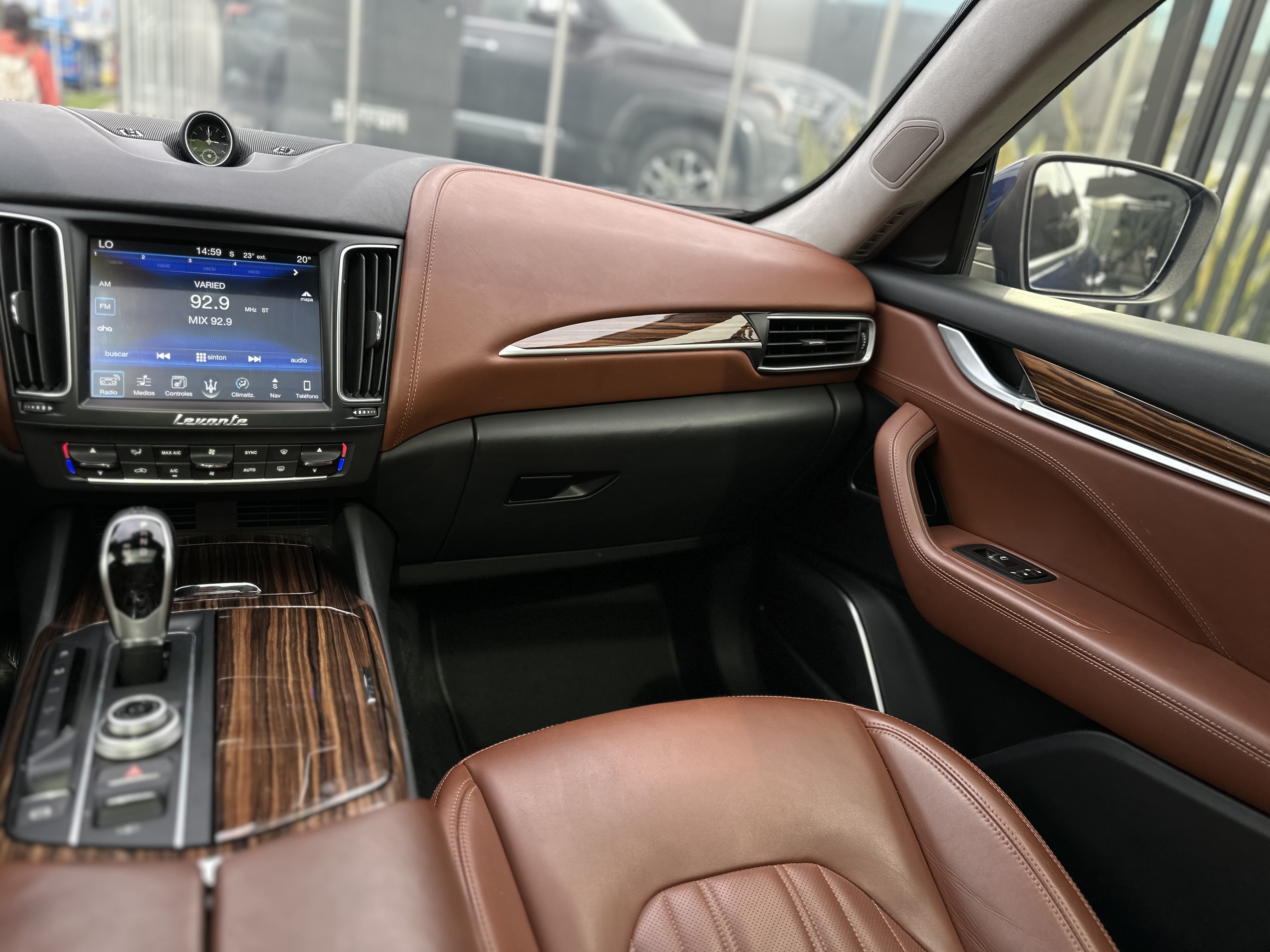 MASERATI LEVANTE S 2017