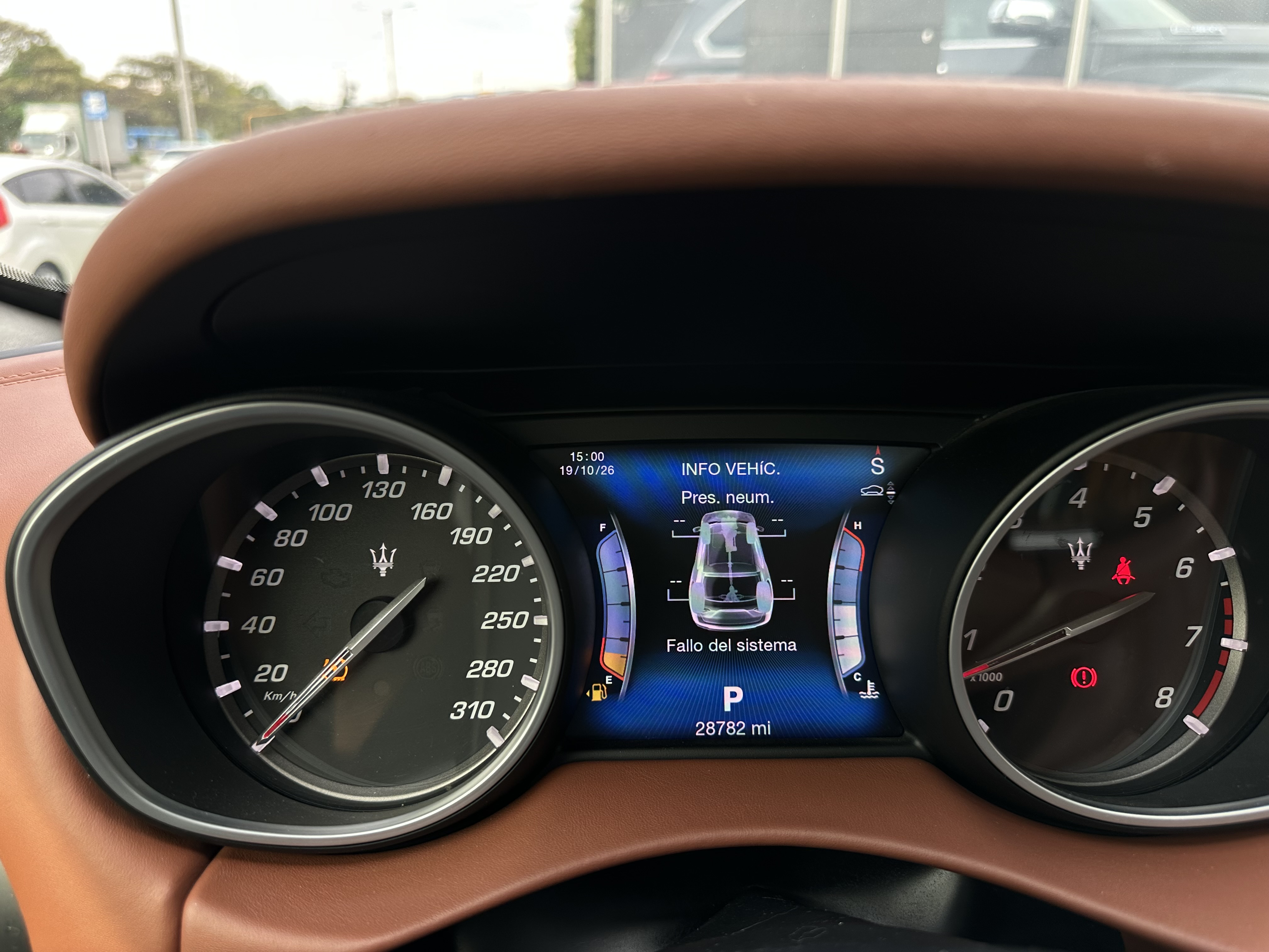 MASERATI LEVANTE S 2017