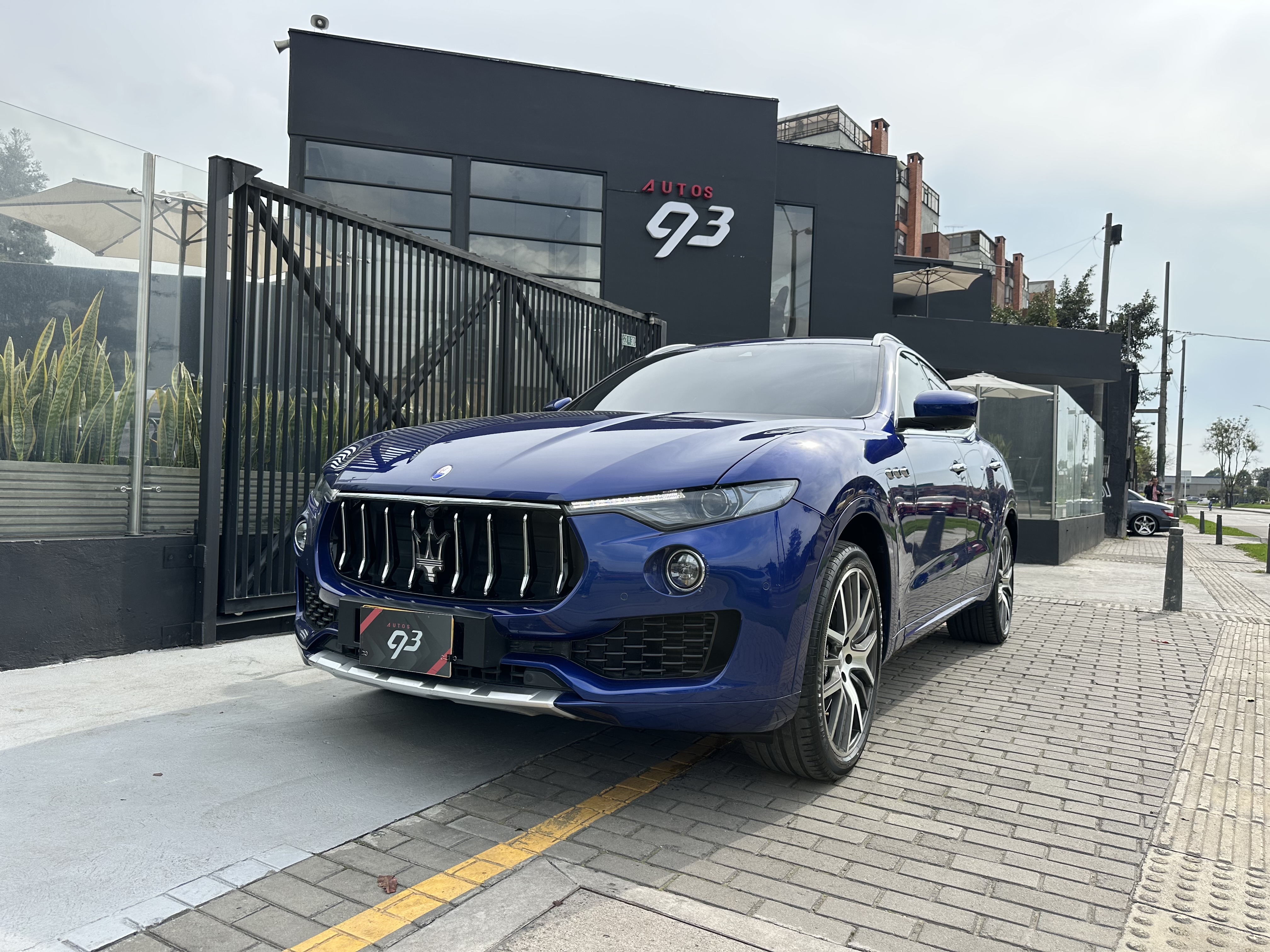 MASERATI LEVANTE S 2017