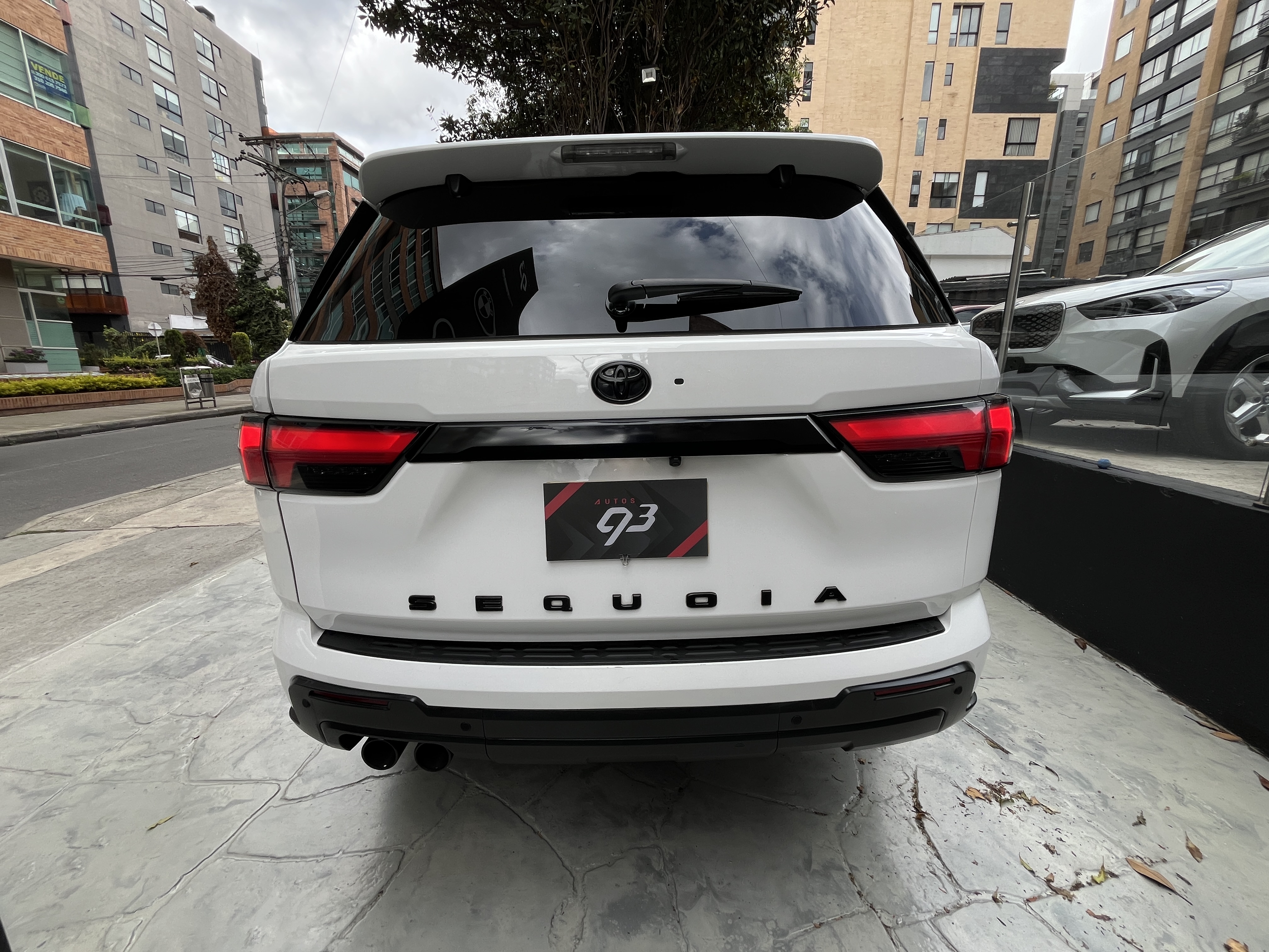 TOYOTA SEQUOIA TRD PRO BLINDADA 2024