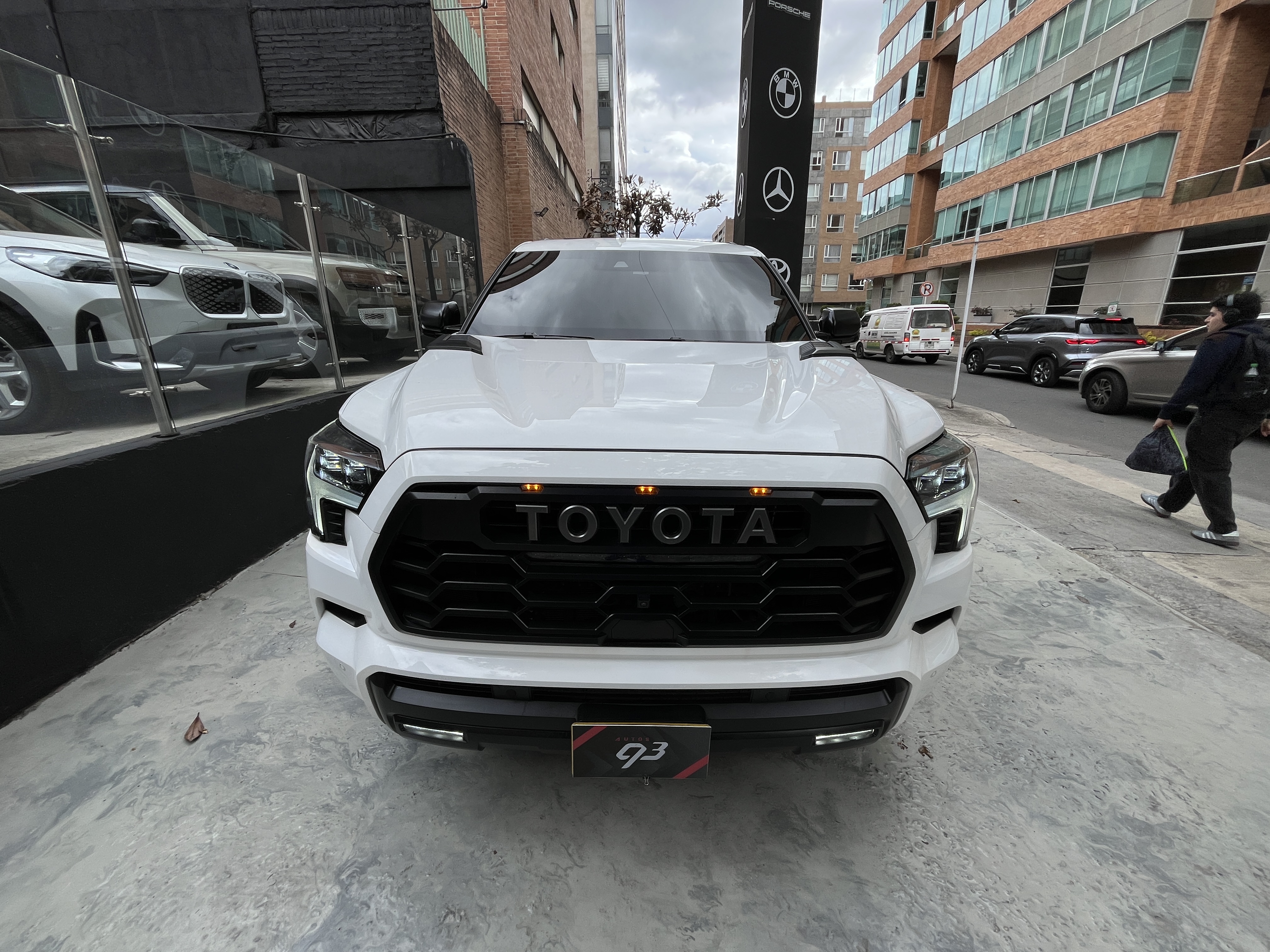 TOYOTA SEQUOIA TRD PRO BLINDADA 2024