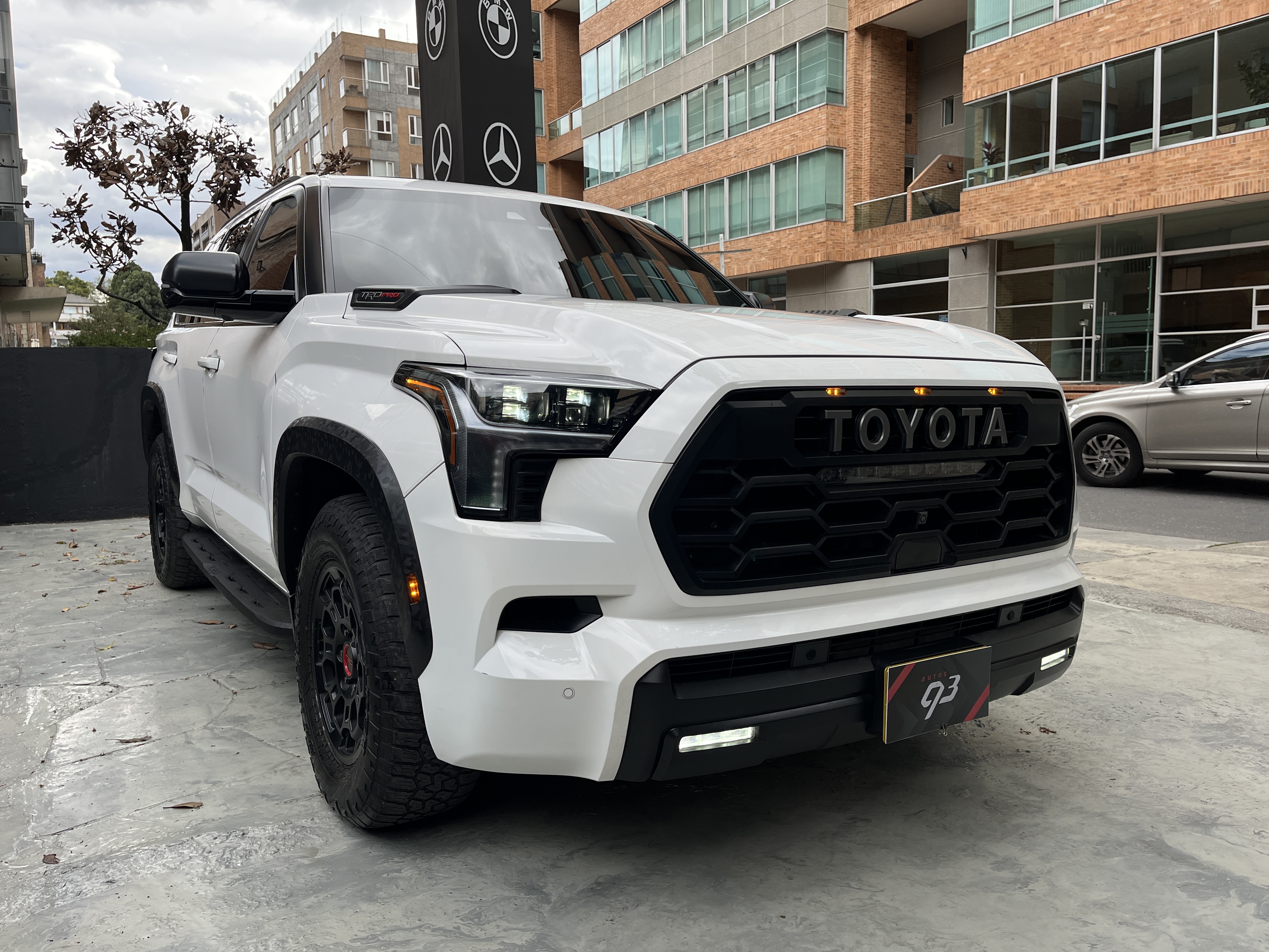 TOYOTA SEQUOIA TRD PRO BLINDADA 2024