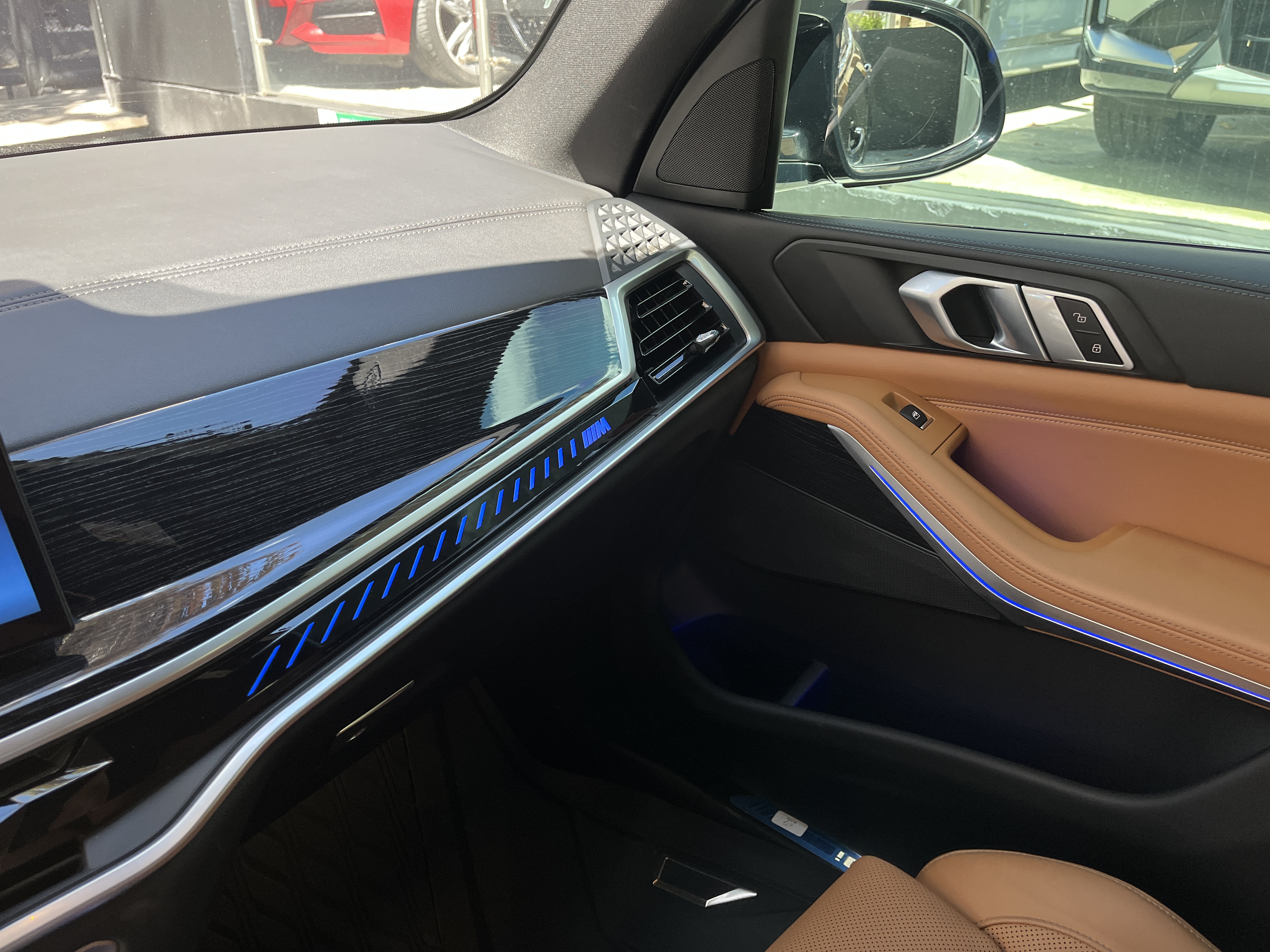 BMW X5 M60I XDRIVE 2024