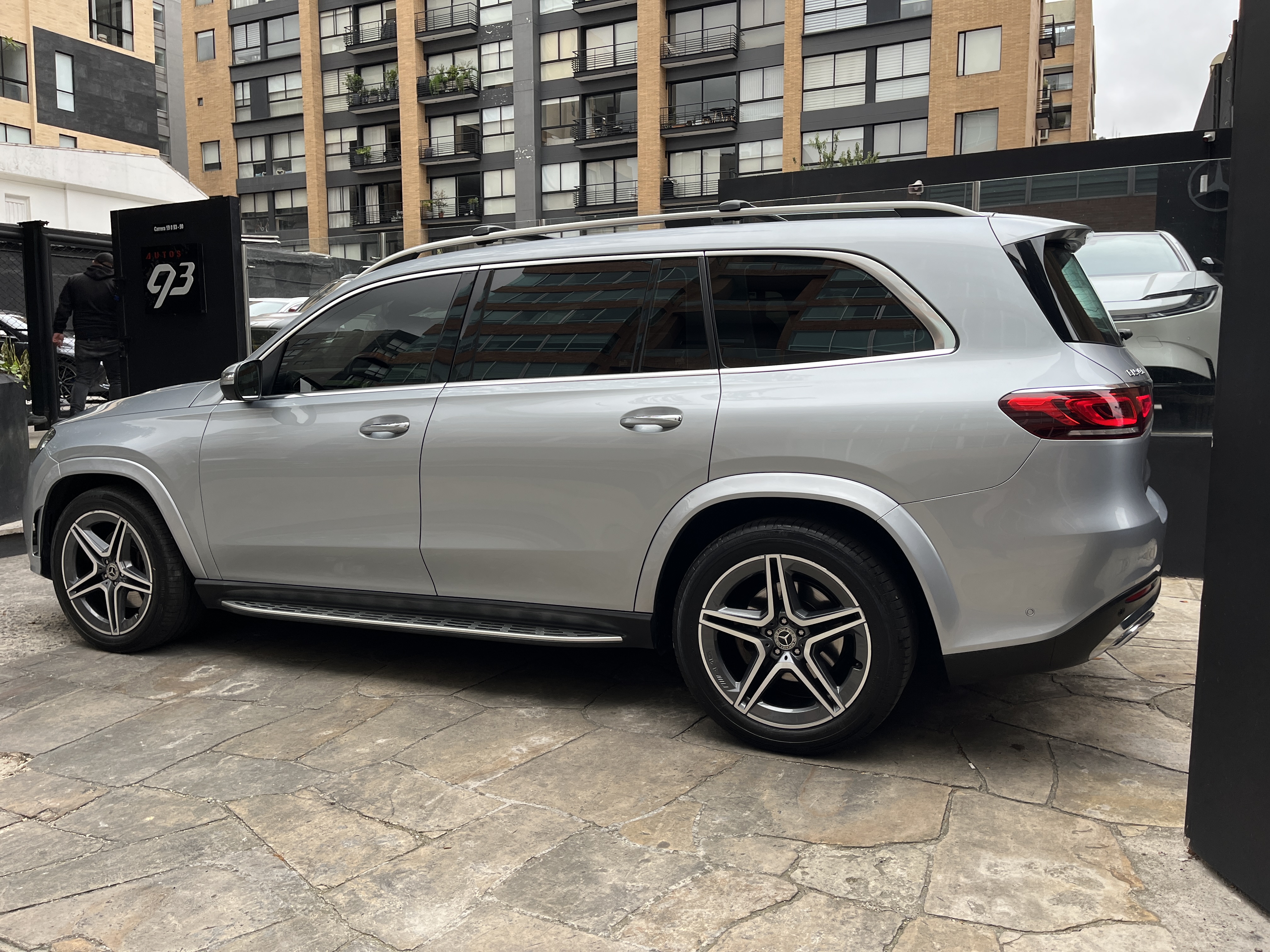 MERCEDES-BENZ GLS450 4 MATIC 2022