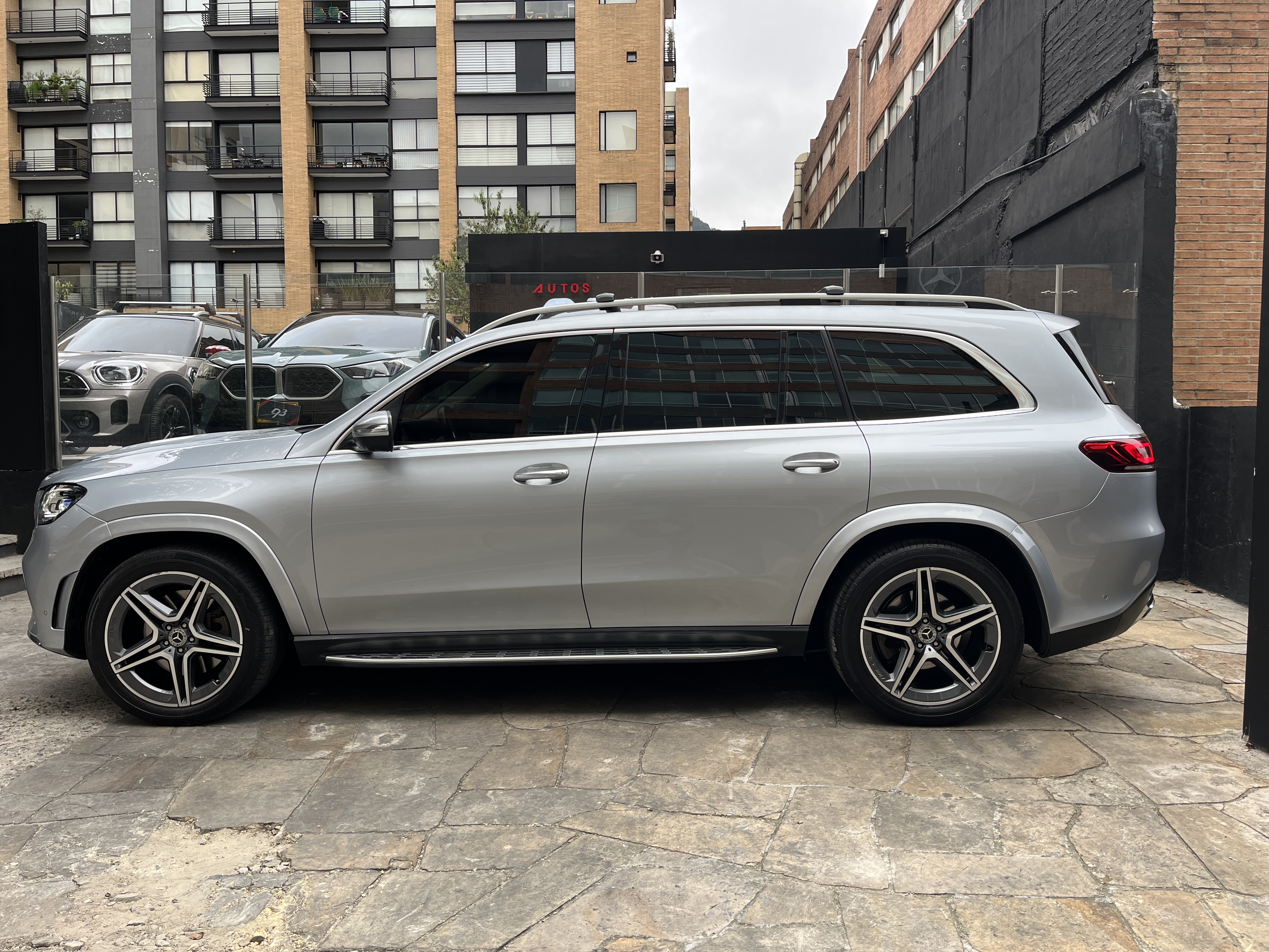 MERCEDES-BENZ GLS450 4 MATIC 2022